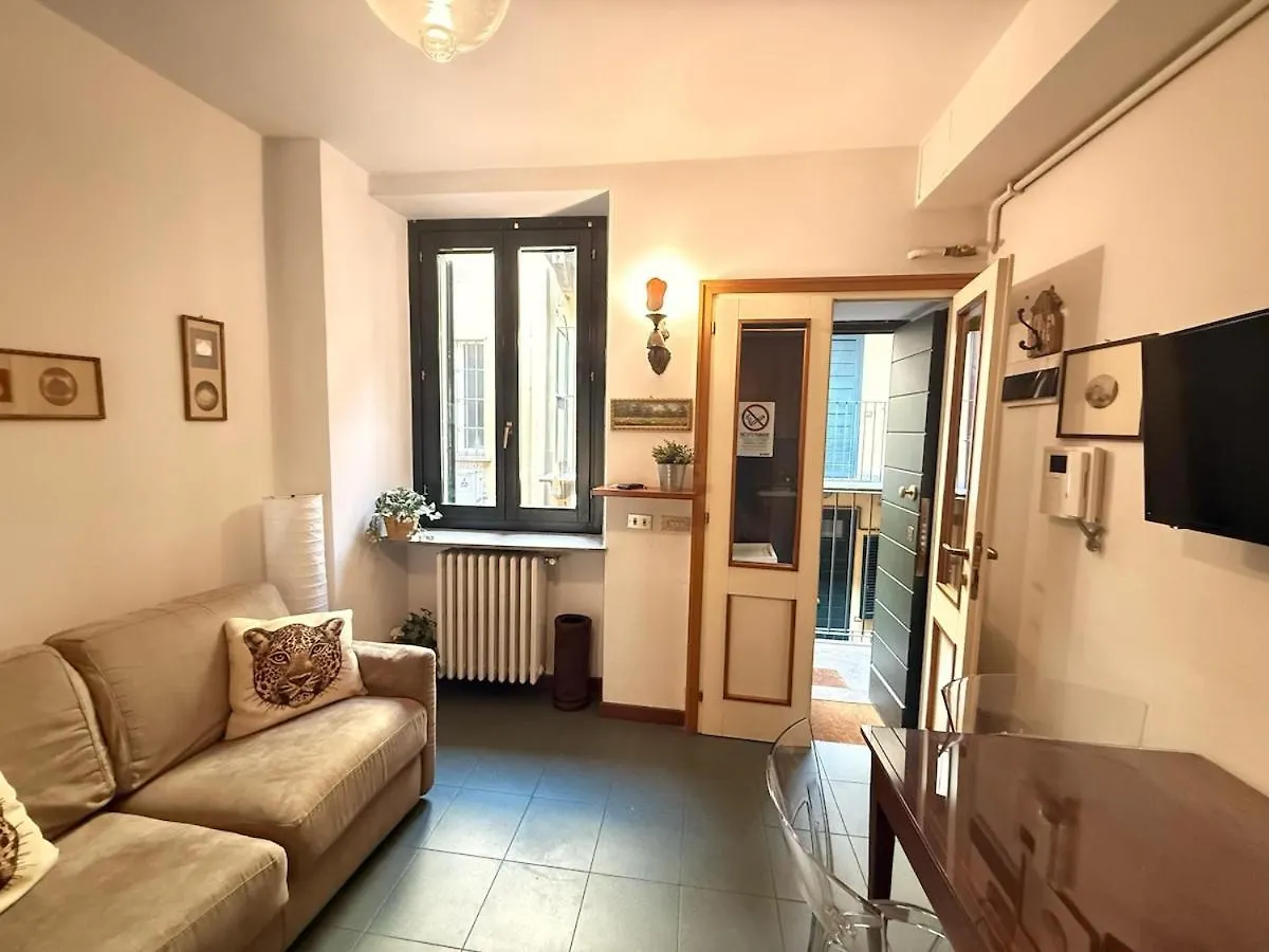 Centric Flat Apartment Milan